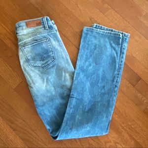 ZARA DISTRESSED JEANS